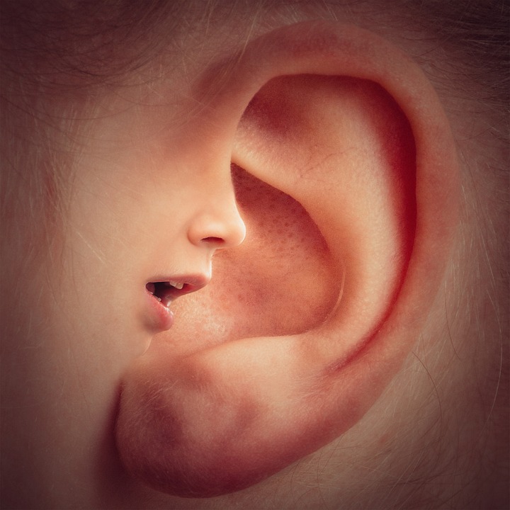 BLOGPOST_Listening12082022.jpg